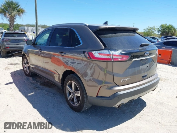 2019 Ford Edge SEL with VIN 2FMPK3J90KBB67205, listed as a IAAI auction lot 41836997 with 86,805 mi miles. Bid and sale history available at carsss.com. Image 3.