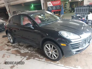 2018 Porsche Macan S z VIN WP1AB2A55JLB32335, wystawiony jako IAAI lot #42253854 z przebiegiem 89 979 mil mil oraz . Historia ofert i sprzedaży dostępna na DreamBid. Obrazek 1.