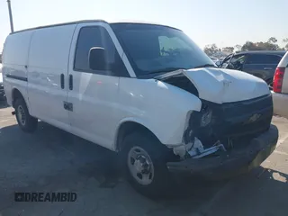 2014 Chevrolet Express Cargo Van with VIN 1GCWGFCA8E1146659, listed as a IAAI auction lot 41839939 with 189,389 mi miles. Bid and sale history available at carsss.com. Image 1.