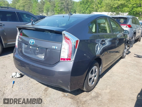 2015 Toyota Prius Four with VIN JTDKN3DU0F0435747, listed as a IAAI auction lot 42063503 with 85,932 mi miles. Bid and sale history available at carsss.com. Image 4.
