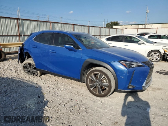 2022 Lexus UX with VIN JTHX3JBH8N2050413, listed as a Copart auction lot 71710184 with 59,994 mi miles and Salvage Title. Bid and sale history available at carsss.com. Image 4.