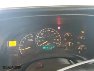 2000 Chevrolet Silverado 1500 LT with VIN 1GCEK19T9YE157205, listed as a Copart auction lot 46258285 with 243,139 mi miles and Clean Title. Bid and sale history available at carsss.com. Image 9.