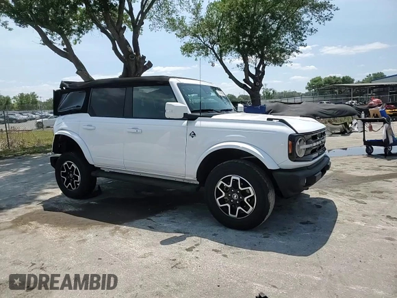 2021 Ford Bronco with VIN 1FMEE5BP2MLA94820, listed as a Copart auction lot 52015085 with 33,606 mi miles and Salvage title. Bid and sale history available at DreamBid. Image 12.