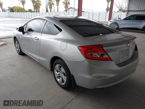 2013 Honda Civic Cpe LX with VIN 2HGFG3B54DH518888, listed as a IAAI auction lot 41943970 with 92,750 mi miles. Bid and sale history available at carsss.com. Image 3.