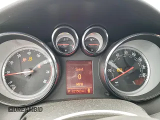 2019 Buick Cascada Premium с VIN W04WH3N58KG300205, выставлен на аукционе Copart как лот 73299574 с пробегом 27 503 миль миль и Списание • Salvage title. История ставок и продаж доступна на DreamBid. Изображение 9.