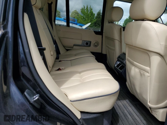2005 Land Rover Range Rover HSE with VIN SALME11435A188453, listed as a Copart auction lot 59222005 with 198,400 mi miles and Salvage title. Bid and sale history available at DreamBid. Image 11.