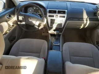 2006 Mercury Milan with VIN 3MEHM07126R655886, listed as a Copart auction lot 82015354 with 128,341 mi miles and Salvage title. Bid and sale history available at DreamBid. Image 8.