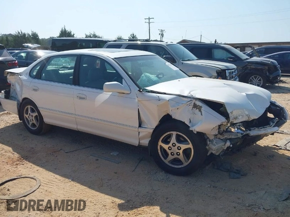 1998 Toyota Avalon XL with VIN 4T1BF18B8WU263045, listed as a IAAI auction lot 40216979 with 150,592 mi miles and . Bid and sale history available at DreamBid. Image 1.