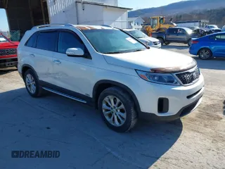 2014 Kia Sorento EX with VIN 5XYKUDA71EG497108, listed as a IAAI auction lot 41886850 with 192,120 mi miles. Bid and sale history available at carsss.com. Image 1.