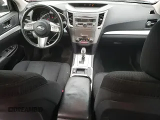 2011 Subaru Legacy Premium Power Moon z VIN 4S3BMBG66B3231747, wystawiony jako Copart lot #56965345 z przebiegiem 238 781 mil mil oraz Szkoda całkowita • Salvage title. Historia ofert i sprzedaży dostępna na DreamBid. Obrazek 8.