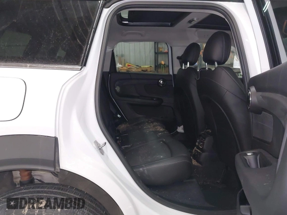 2019 MINI Countryman Cooper S with VIN WMZYT5C57K3G92681, listed as a IAAI auction lot 41765798 with 40,899 mi miles. Bid and sale history available at carsss.com. Image 8.
