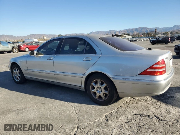2001 Mercedes-Benz S-Class with VIN WDBNG70JX1A136245, listed as a Copart auction lot 81642244 with 158,417 mi miles and Salvage Title. Bid and sale history available at carsss.com. Image 2.