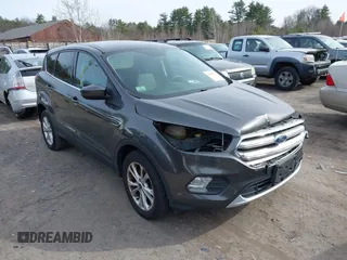 2017 Ford Escape SE with VIN 1FMCU9G90HUA32991, listed as a IAAI auction lot 41947411 with 118,654 mi miles. Bid and sale history available at carsss.com. Image 1.