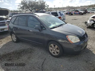 2007 Kia Rondo LX with VIN KNAFG525777082626, listed as a Copart auction lot 80005874 with 111,734 mi miles and Salvage Title. Bid and sale history available at carsss.com. Image 4.