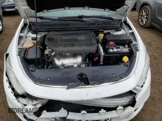 2015 Dodge Dart SXT z VIN 1C3CDFBB3FD369976, wystawiony jako Copart lot #53387705 z przebiegiem 92 801 mil mil oraz Szkoda całkowita • Salvage title. Historia ofert i sprzedaży dostępna na DreamBid. Obrazek 11.