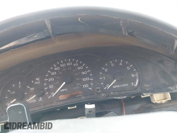 2002 Chevrolet Cavalier with VIN 1G1JC524227214399, listed as a IAAI auction lot 42623707 with Not provided miles and . Bid and sale history available at DreamBid. Image 7.