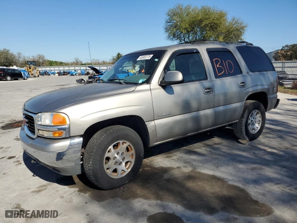 2002 GMC Yukon SLT with VIN 1GKEC13Z32R162883, listed as a Copart auction lot 45002275 with 0 mi miles and Salvage Title. Bid and sale history available at carsss.com. Image 1.