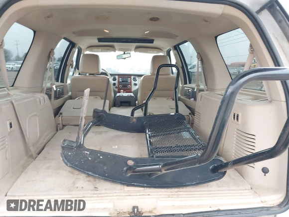 2010 Ford Expedition Eddie Bauer with VIN 1FMJU1H53AEA07197, listed as a IAAI auction lot 41443917 with 181,273 mi miles and . Bid and sale history available at DreamBid. Image 13.
