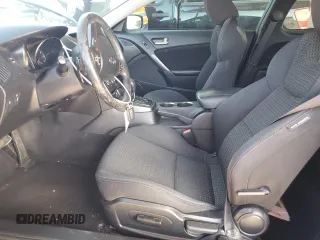 2011 Hyundai Genesis Coupe with VIN KMHHT6KD9BU054742, listed as a Copart auction lot 42587585 with 101,310 mi miles and Salvage title. Bid and sale history available at DreamBid. Image 7.