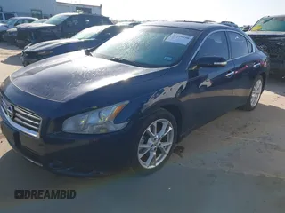 2012 Nissan Maxima SV z VIN 1N4AA5AP7CC852963, wystawiony jako IAAI lot #41999450 z przebiegiem 127 954 mil mil oraz . Historia ofert i sprzedaży dostępna na DreamBid. Obrazek 2.
