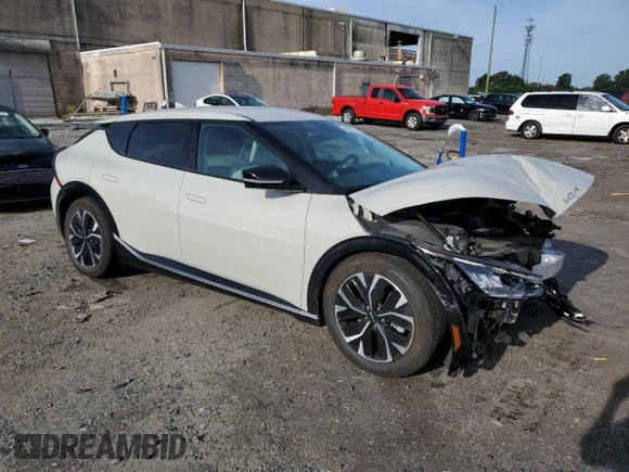 2022 Kia EV6 Wind with VIN KNDC3DLC7N5070431, listed as a Copart auction lot 69872814 with 38,197 mi miles and Salvage Title. Bid and sale history available at carsss.com. Image 4.