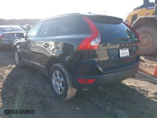 2011 Volvo XC60 3.2L with VIN YV4952DL2B2215182, listed as a IAAI auction lot 41759813 with 120,864 mi miles. Bid and sale history available at carsss.com. Image 3.