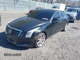 2013 Cadillac ATS Luxury z VIN 1G6AH5RX9D0173941, wystawiony jako IAAI lot #42054255 z przebiegiem 151 315 mil mil oraz . Historia ofert i sprzedaży dostępna na DreamBid. Obrazek 2.