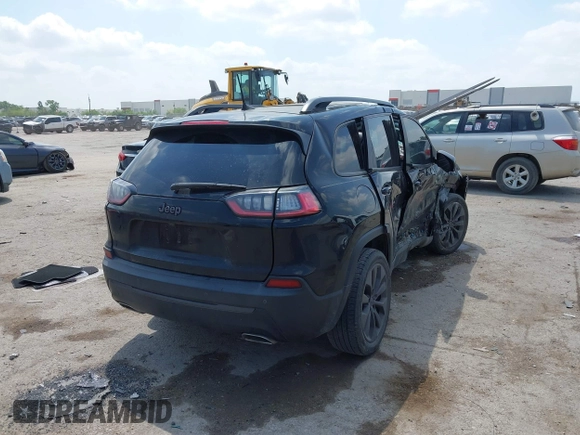 2021 Jeep Cherokee Latitude Lux with VIN 1C4PJLMXXMD134565, listed as a IAAI auction lot 42044643 with 84,611 mi miles and . Bid and sale history available at DreamBid. Image 4.