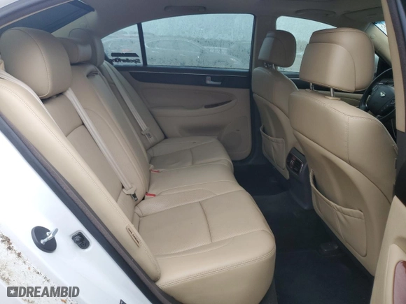 2013 Hyundai Genesis 5.0L R-Spec with VIN KMHGC4DH6DU250186, listed as a Copart auction lot 54249485 with 98,985 mi miles and Clean Title. Bid and sale history available at carsss.com. Image 10.