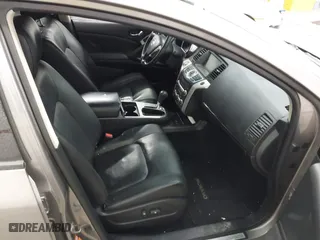 2009 Nissan Murano SL with VIN JN8AZ18W99W101481, listed as a IAAI auction lot 41633906 with 240,102 mi miles. Bid and sale history available at carsss.com. Image 5.