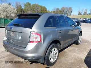 2008 Ford Edge SE with VIN 2FMDK36C08BB26556, listed as a IAAI auction lot 41819875 with 222,018 mi miles. Bid and sale history available at carsss.com. Image 4.