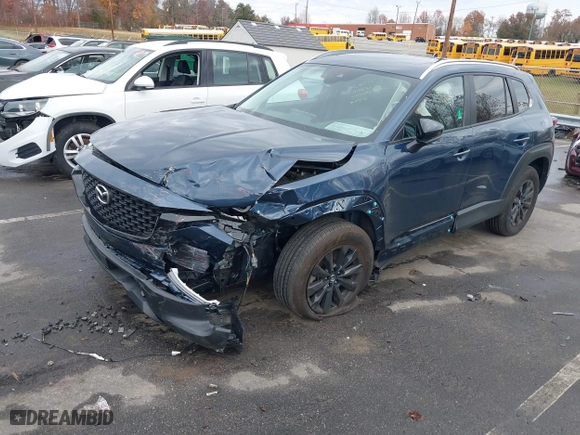 2024 Mazda CX-50 2.5 S Premium Package with VIN 7MMVABDM2RN157105, listed as a IAAI auction lot 40956953 with 10,493 mi miles. Bid and sale history available at carsss.com. Image 17.