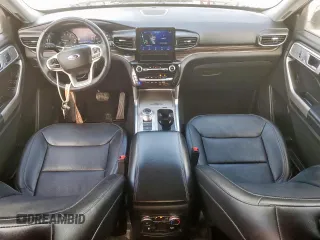 2022 Ford Explorer Limited with VIN 1FMSK7FH9NGA30472, listed as a Copart auction lot 61850155 with 48,201 mi miles and Salvage title. Bid and sale history available at DreamBid. Image 8.