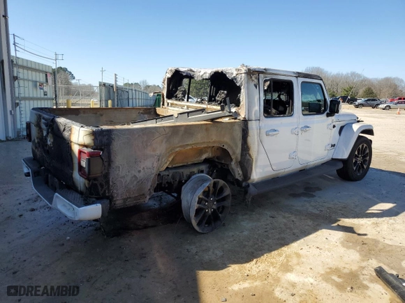 2023 Jeep Gladiator Overland with VIN 1C6HJTFGXPL550344, listed as a Copart auction lot 46659255 with 0 mi miles and Non Repairable. Bid and sale history available at carsss.com. Image 3.