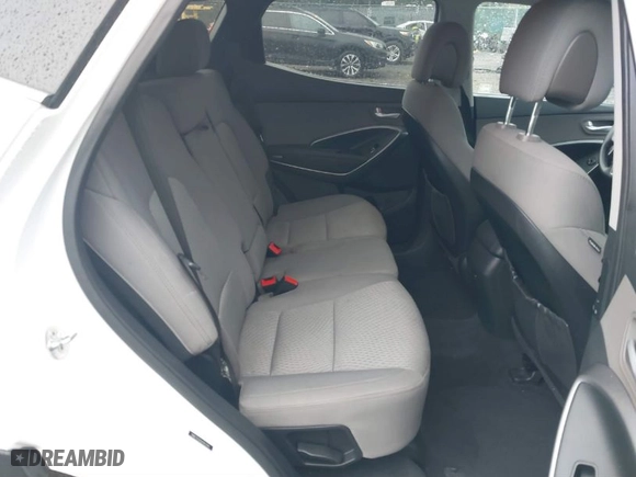 2018 Hyundai Santa Fe Sport 2.4L with VIN 5NMZTDLB9JH062940, listed as a IAAI auction lot 39875610 with 111,281 mi miles. Bid and sale history available at carsss.com. Image 8.