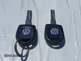 2003 Volkswagen Beetle GLS с VIN 3VWCK21C83M420468, выставлен на аукционе IAAI как лот 42450376 с пробегом 195 167 миль миль и . История ставок и продаж доступна на DreamBid. Изображение 11.