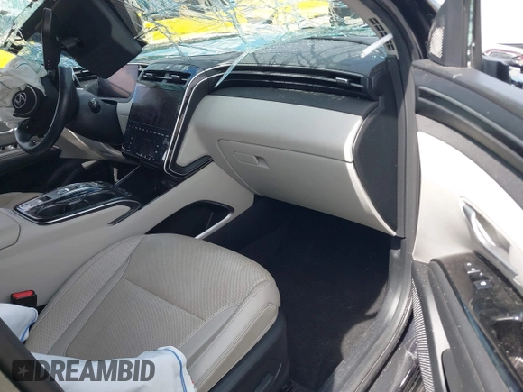 2024 Hyundai Tucson Limited with VIN 5NMJECDE7RH359453, listed as a IAAI auction lot 42552239 with 32,950 mi miles and . Bid and sale history available at DreamBid. Image 5.