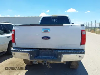 2008 Ford F-250 XL z VIN 1FTSW21R18ED34925, wystawiony jako IAAI lot #42425506 z przebiegiem 232 672 mil mil oraz . Historia ofert i sprzedaży dostępna na DreamBid. Obrazek 16.
