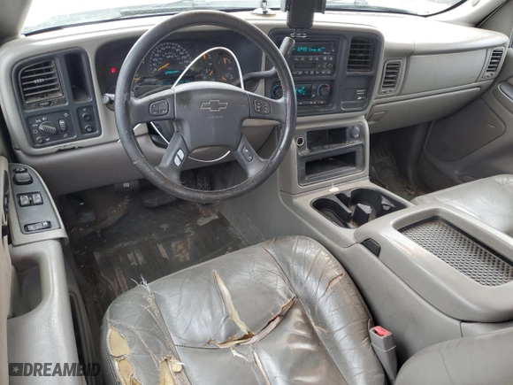 2003 Chevrolet Silverado 1500 LT with VIN 2GCEC19T531220694, listed as a Copart auction lot 43007935 with 253,208 mi miles and Salvage Title. Bid and sale history available at carsss.com. Image 8.