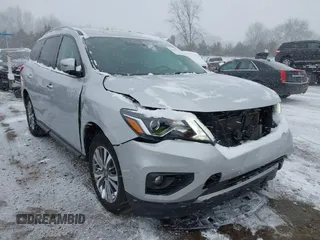 2020 Nissan Pathfinder SV with VIN 5N1DR2BM1LC612113, listed as a IAAI auction lot 41187236 with 94,446 mi miles. Bid and sale history available at carsss.com. Image 6.