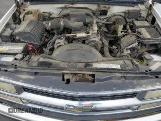 1998 Chevrolet Silverado 1500 with VIN 2GCEC19R6W1133606, listed as a Copart auction lot 54662775 with 317,437 mi miles and Salvage Title. Bid and sale history available at DreamBid. Image 11.