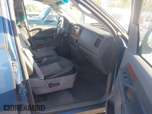 2006 Dodge 1500 ST with VIN 1D7HU18N56J153379, listed as a IAAI auction lot 42147708 with 185,206 mi miles. Bid and sale history available at carsss.com. Image 5.