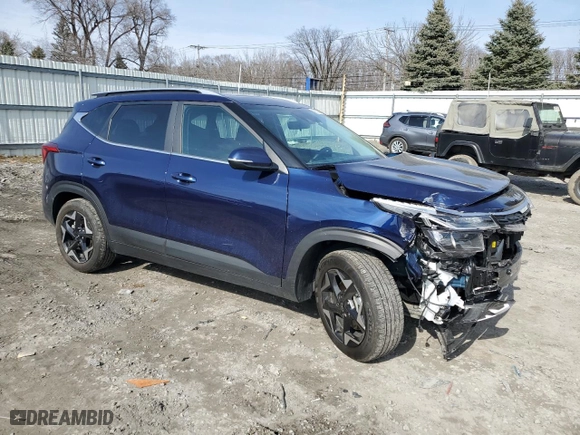 2024 Kia Seltos EX with VIN KNDERCAA7R7568500, listed as a Copart auction lot 49107955 with 5,021 mi miles and Salvage Title. Bid and sale history available at carsss.com. Image 4.