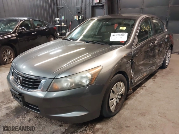 2009 Honda Accord Sdn LX with VIN 1HGCP26309A079992, listed as a IAAI auction lot 41697383 with 156,241 mi miles. Bid and sale history available at carsss.com. Image 18.