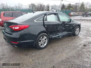 2016 Hyundai Sonata 2.4L SE with VIN 5NPE24AF4GH286264, listed as a IAAI auction lot 41718642 with 87,528 mi miles. Bid and sale history available at carsss.com. Image 4.