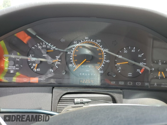 1994 Mercedes-Benz S 320 with VIN WDBGA32EXRA162522, listed as a Copart auction lot 55530585 with 83,025 mi miles and Clean Title. Bid and sale history available at DreamBid. Image 9.