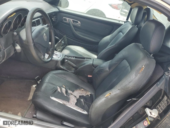 2001 Mercedes-Benz SLK-Class Kompressor with VIN WDBKK49F31F175681, listed as a Copart auction lot 65155374 with 0 mi miles and Non Repairable. Bid and sale history available at carsss.com. Image 7.