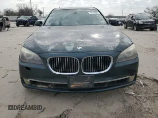 2011 BMW 7 Series 750i with VIN WBAKA8C56BCY36955, listed as a Copart auction lot 41576495 with 131,550 mi miles and Clean title. Bid and sale history available at DreamBid. Image 5.