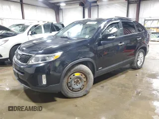 2014 Kia Sorento LX with VIN 5XYKTDA74EG462467, listed as a Copart auction lot 50871645 with 67,371 mi miles and Salvage Title. Bid and sale history available at carsss.com. Image 1.