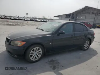 2007 BMW 3 Series 328xi z VIN WBAVC73557AC79723, wystawiony jako Copart lot #48826595 z przebiegiem Nie podano mil oraz Czysty tytuł • Clean title. Historia ofert i sprzedaży dostępna na DreamBid. Obrazek 1.
